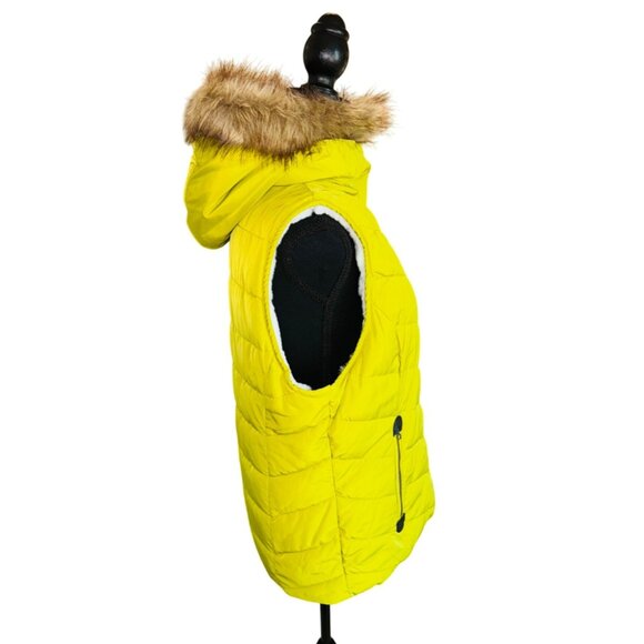Green Tea Womens Avocado YelloPuffer Vest With Faux Fur Hood & Zip Pockets Size - Picture 3 of 12